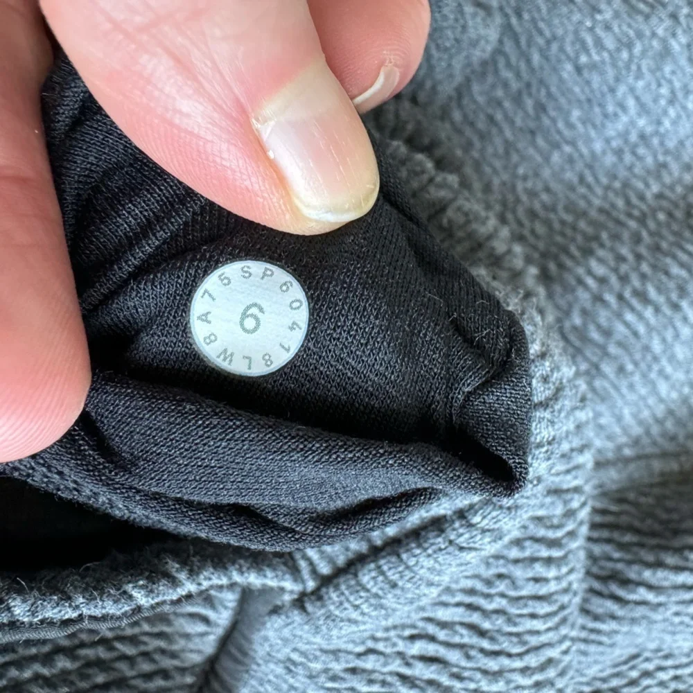 Lululemon On Repeat Dress in Heathered Core Dark Grey Size 6